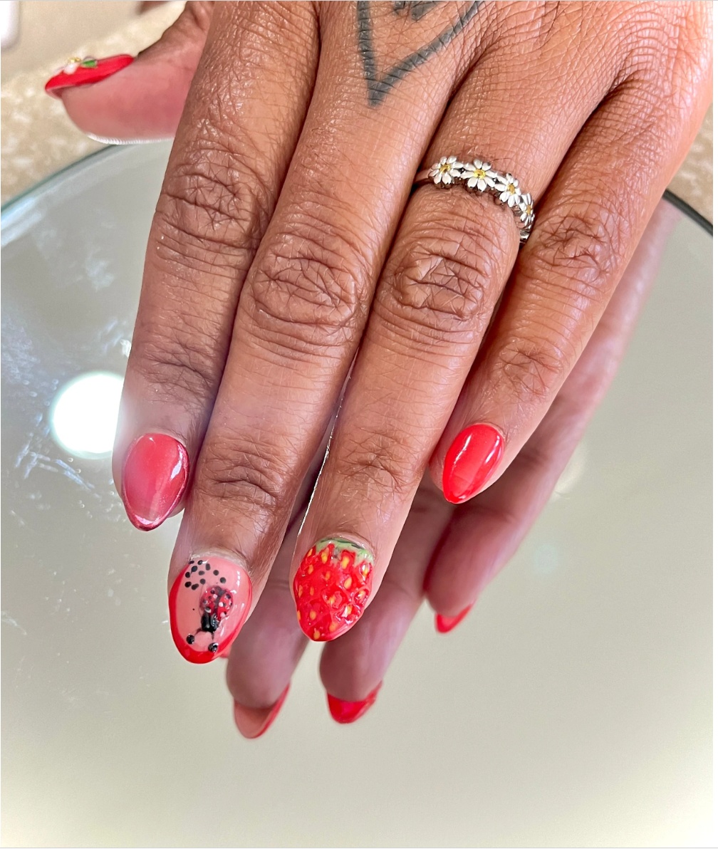 3D Strawberry and Lady Bug Gel Press On Nails - MoonlitCrafterz